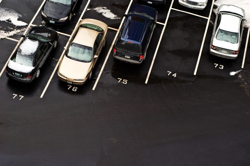 Commercial Parking Lot Sealing in Miami Dade County, FL